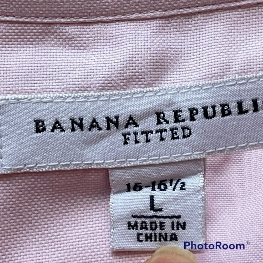 Banana Republic pink fitted woven in Italy shirt L